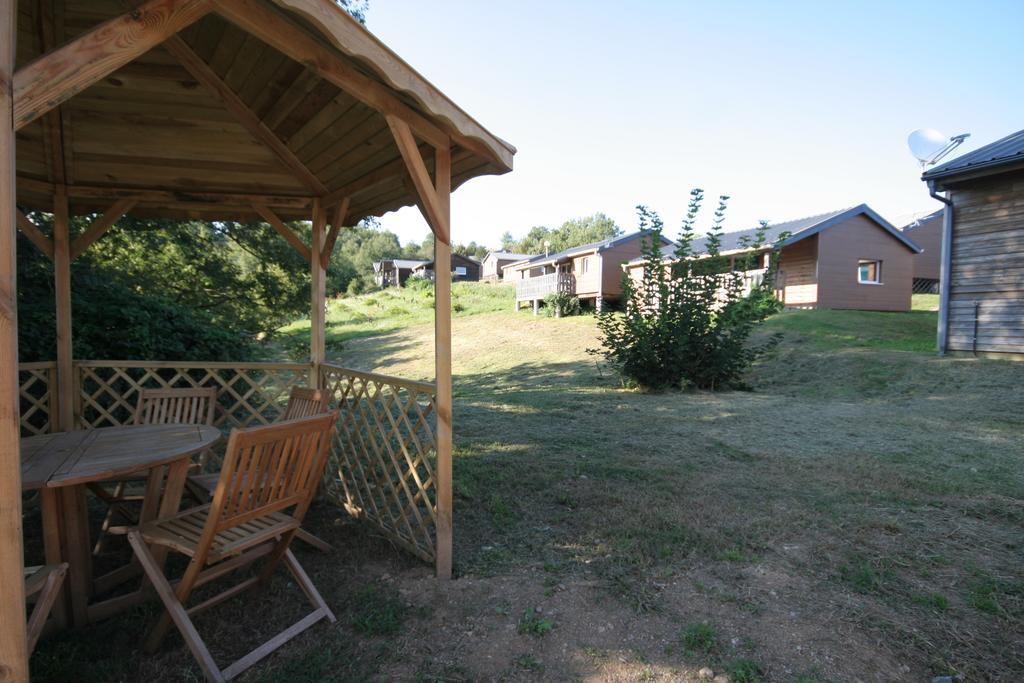 Camping Domaine Vallee Du Tarn Sn Saint-Cirgue Exterior foto
