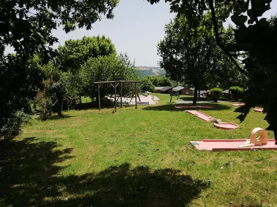 Camping Domaine Vallee Du Tarn Sn Saint-Cirgue Exterior foto