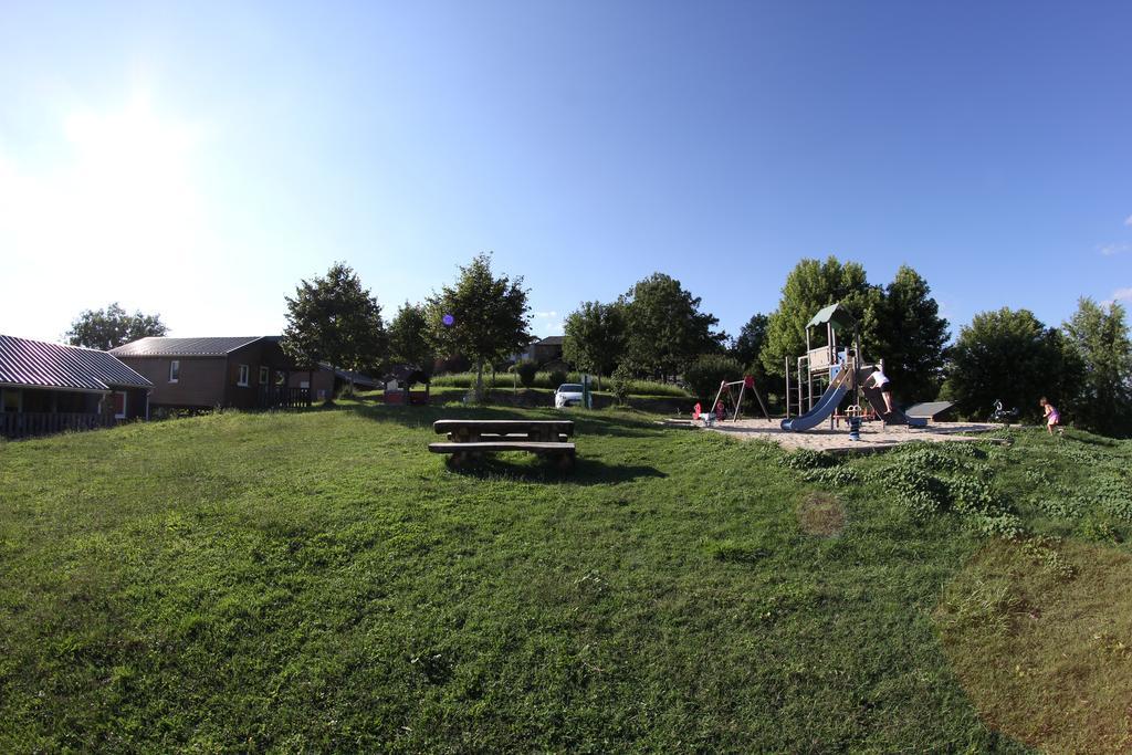 Camping Domaine Vallee Du Tarn Sn Saint-Cirgue Exterior foto